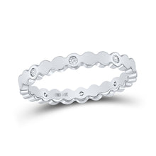  14k White Gold Womens Round Diamond Machine-Set Band Ring 1/12 Cttw