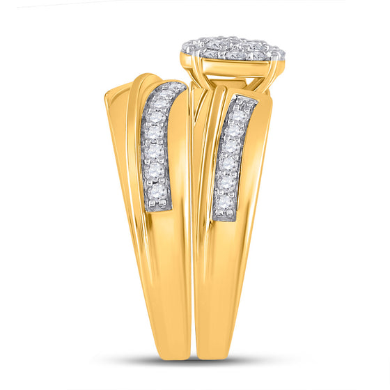 10k Yellow Gold His Hers Round Diamond Cluster Matching Wedding Set 1 Cttw
