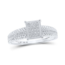  10k White Gold Womens Round Diamond Cluster Ring 1/8 Cttw