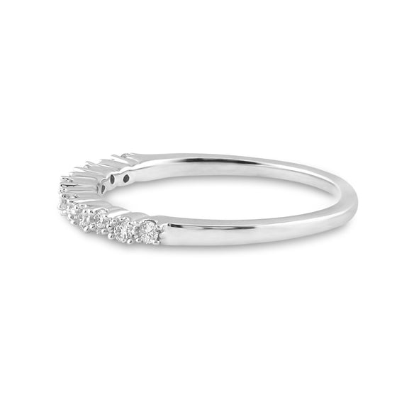 10k White Gold Womens Round Diamond Single Row Band Ring 1/6 Cttw