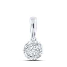  14k White Gold Womens Round Diamond Fashion Cluster Pendant 1/4 Cttw