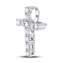  14k White Gold Womens Round Diamond Religious Cross Pendant 1/4 Cttw
